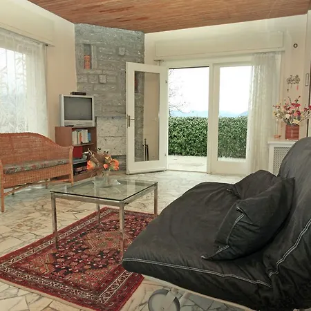 Holiday home Locazione Turistica Lucia Luino